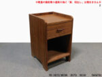 木目ナイトテーブル